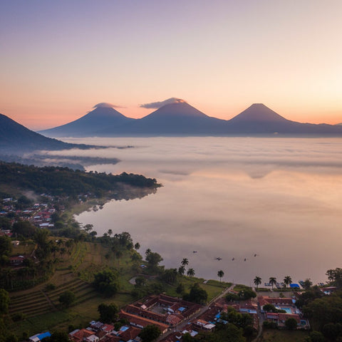 Empfohlene Drohnen für Flüge über den Atitlán-See (ohne Lizenz)